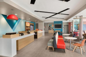Avid Hotel - Ft Lauderdale Airport - Cruise by IHG